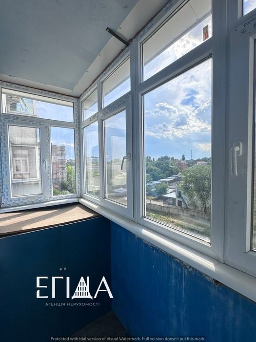 Продаж 3-кімнатної квартири вул.Кропивницького 7/9 поверх АГО