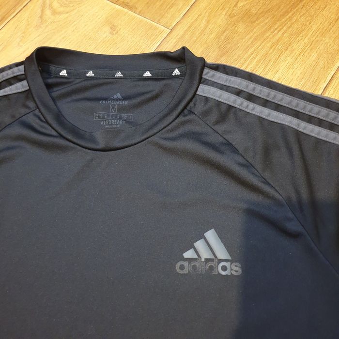 Футболка Adidas aeroready чорна M 46/48