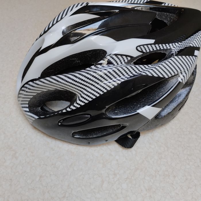 Sprzedam kask rowerowy