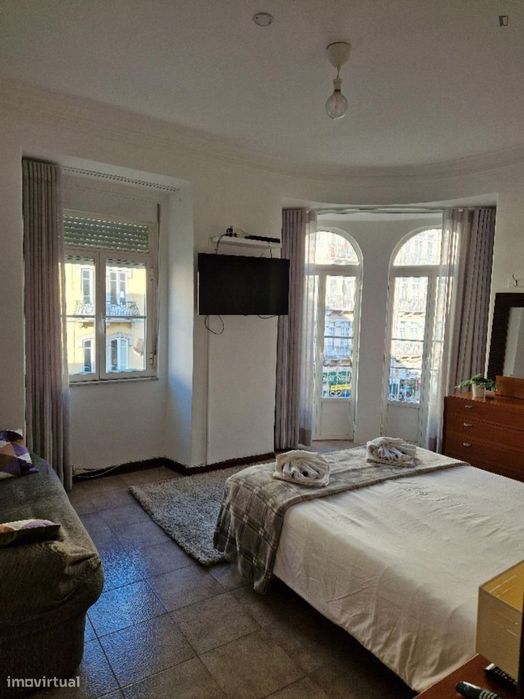 Quarto - localizado em Penha de França Lisbon
