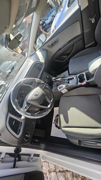 Seat Leon carrinha 2017 semi-novo