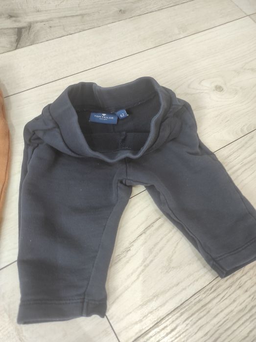 Chłopięce spodnie niemowlęce zestaw 62