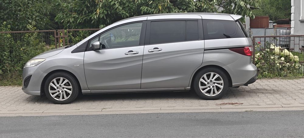 Mazda 5