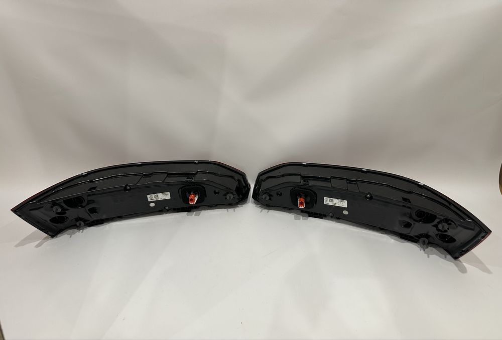 Audi Q7 q7 USA фонарі задні фонарь стоп ліхтар оптика задня наявність