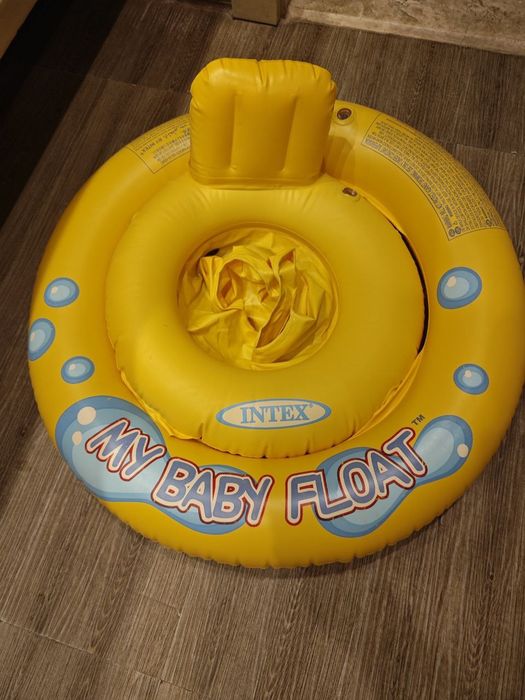 Продам водный пистолет и круги