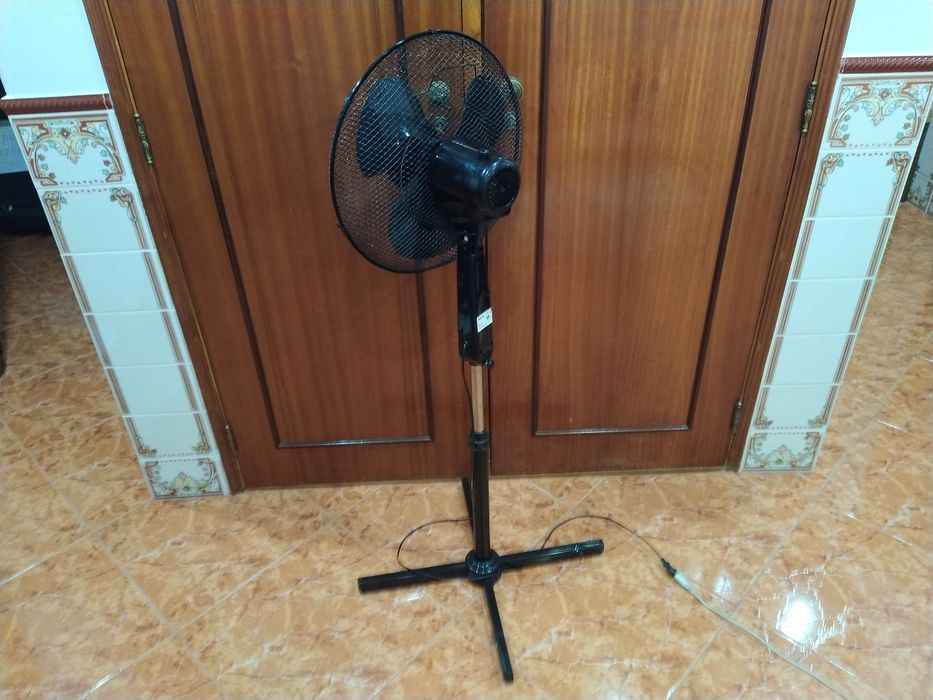 Ventoinha ventilador de pé alto ar condicionado casa quarto apartamento vivenda escritório gabinete carro cozinha.