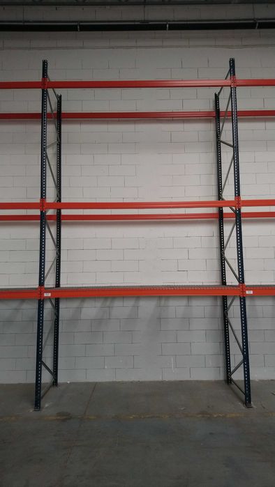 Regały magazynowe przemysłowe Mecalux