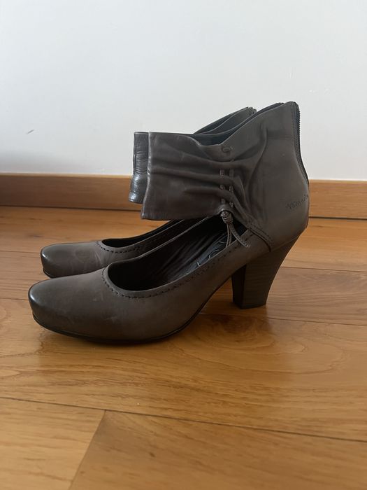 Nowe skórzane czółenka Tamaris