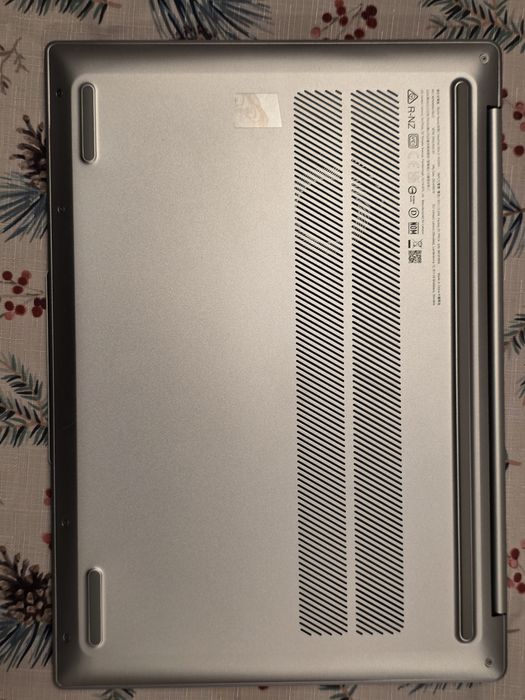 Lenovo Ideapad Slim 14 Oled Snapdragon X Plus 32/1TB  Nowy