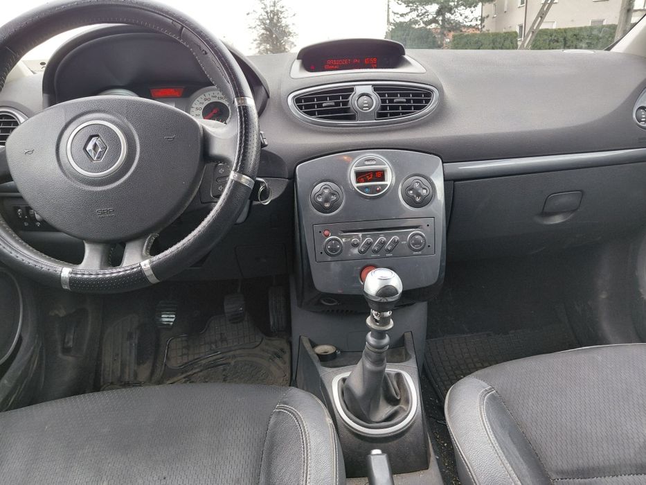 Renault Clio 2008r 1.5cm spalanie 4.5l/100KM super stan