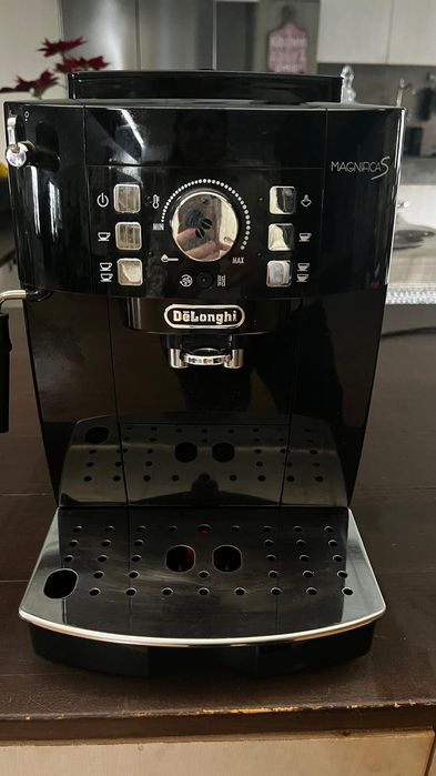 Máquina café De'Longhi Magnifica S