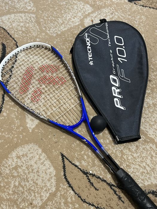 Ракетка для сквошу