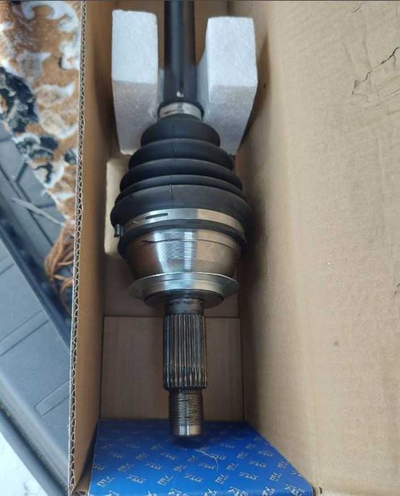 Полуось передняя Subaru Forester AWD 2.0 13-18, 28321SG010 Б/У