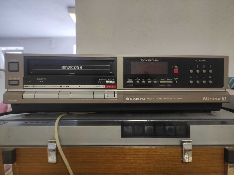 Gravador Sanyo Betacord VTC-NX15
