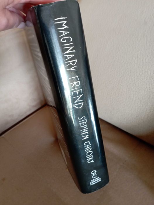 Livro Imaginary Friend de Stephen Chbosky