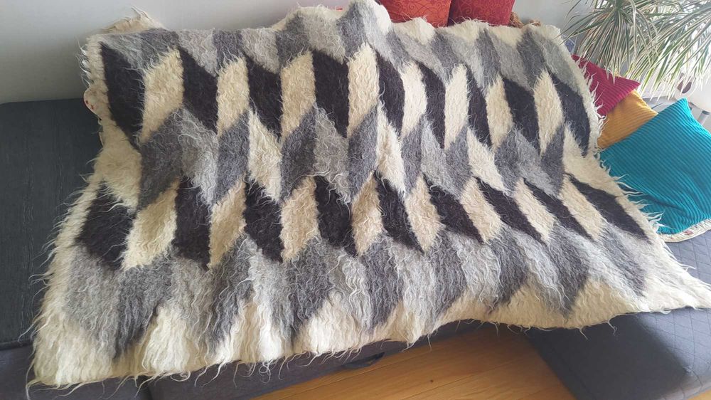 Одеяло из овечьей шерсти