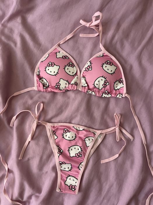 strój kąpielowy hello kitty dwuczęściowy różowy