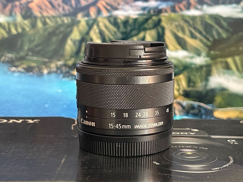 Canon EF-M 15-45mm f/3.5-6.3 IS STM