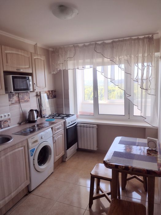 Почасово. Видова м. Лівобережна, Русанівська набережна 16, погодинно п