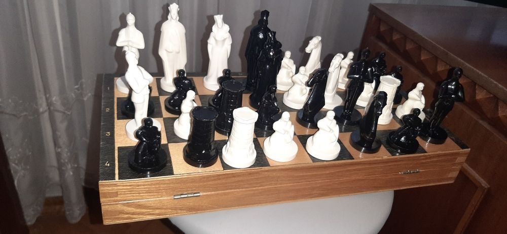 Якісні шахи в чудовому стані