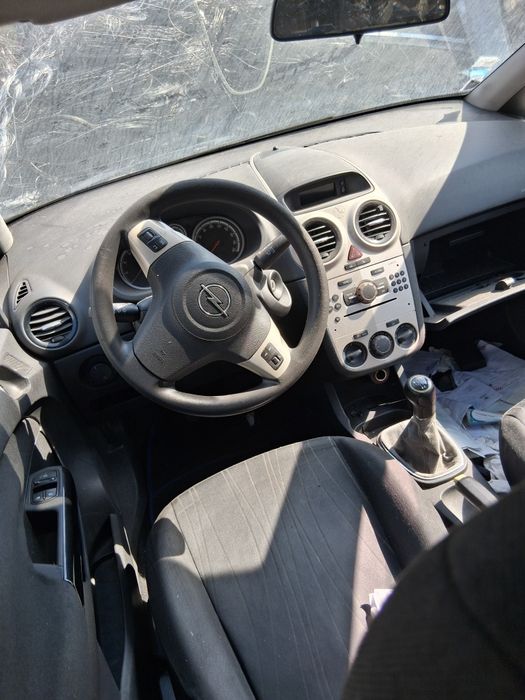 Opel corsa d para peças