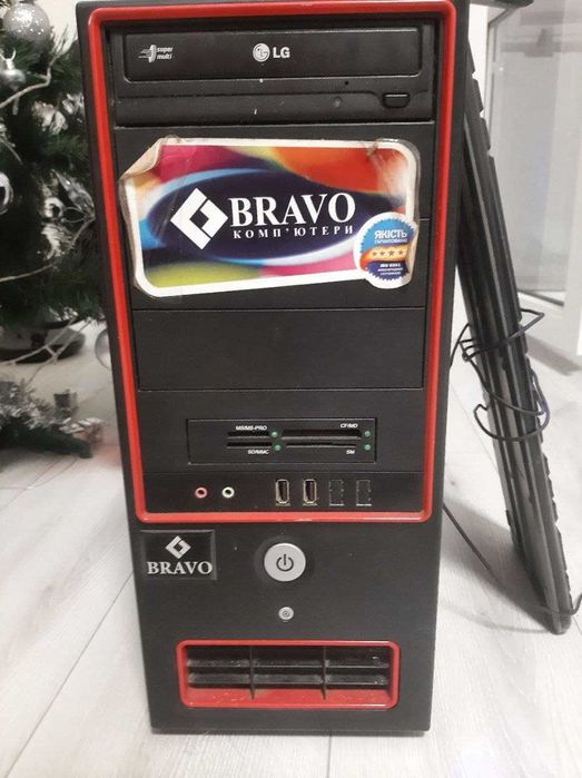 Компютер - BRAVO