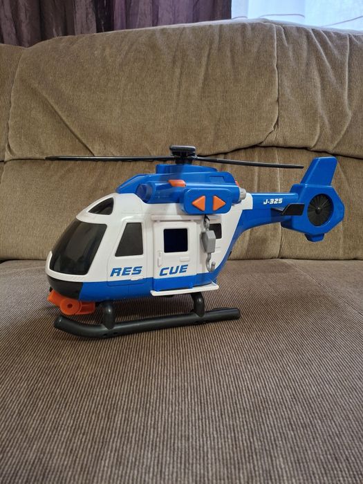 Великий набір рятувальників: Гелікоптер зі світлом, Військовий корабль