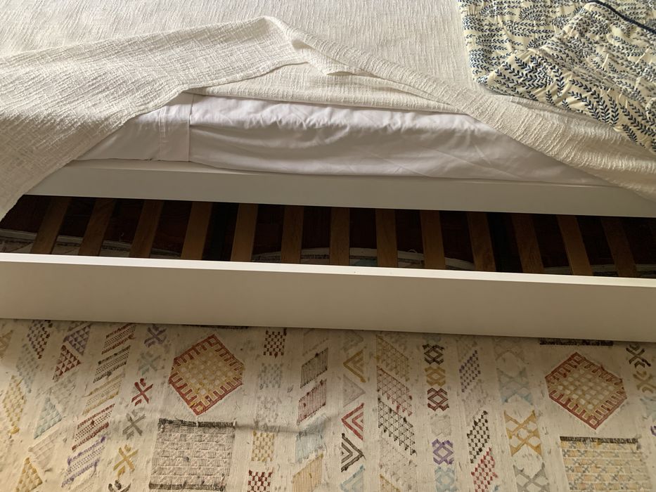 Cama gaveta em optimo estado!