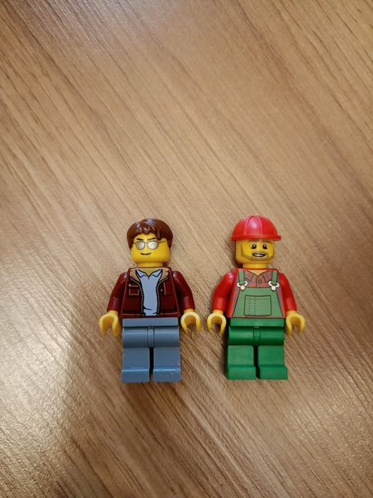 LEGO City kombajn i transporter 60223