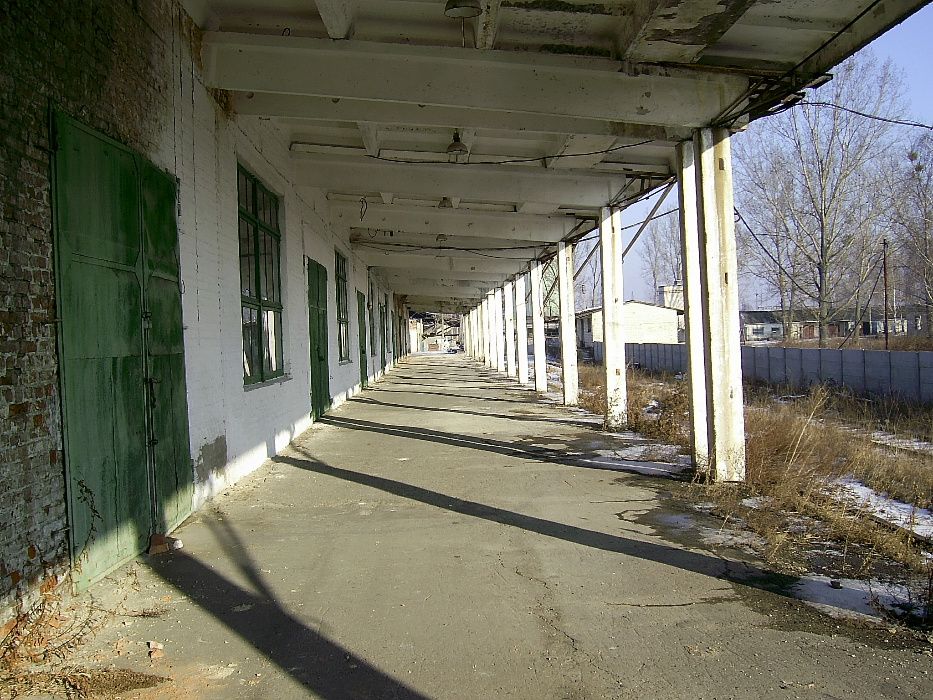 Продаж складських приміщень м. Сарни, вул. Соборна, 109