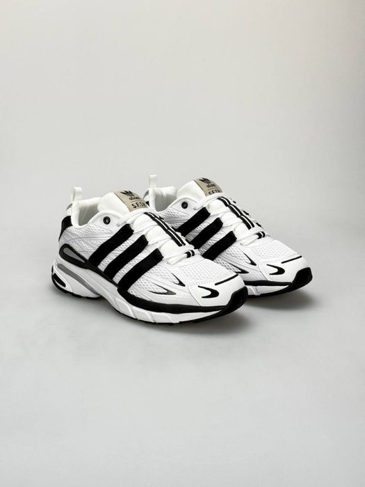 Кросівки Adidas Adistar Cushion White Black чоловічі 41,42,43,44,45