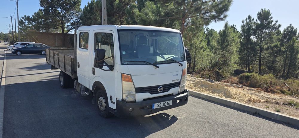 Nissan Cabstar - caixa aberta