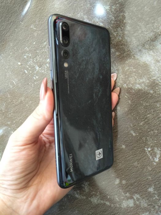 Телефон б/у з Європи 
Huawei P20 Pro