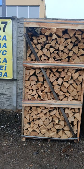Колоті Дубові дрова в ящиках