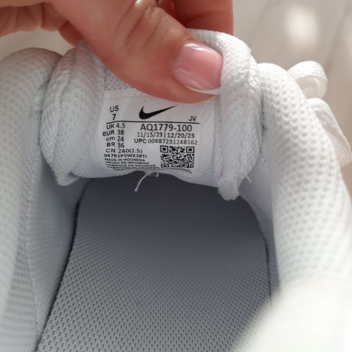 Кеди Nike Wmns Ebernon Low AQ1779-100