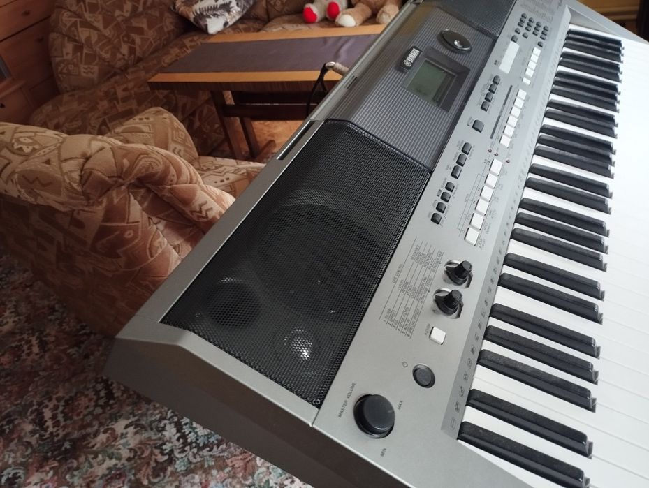 Kiboard Yamaha Psre 443