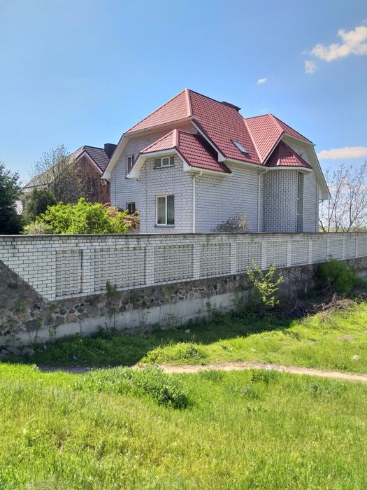 Продаж Будинку! м.Кременчук! Бульвар Автокразівський!