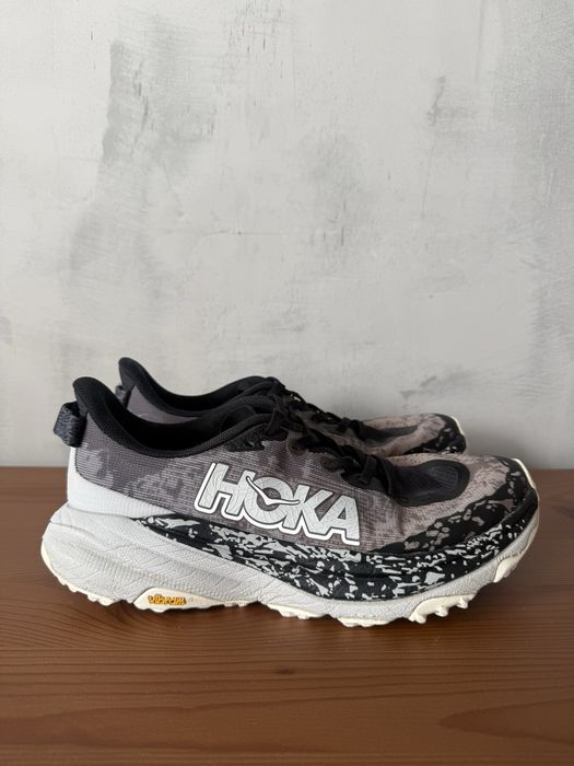 Hoka Speedgoat 6