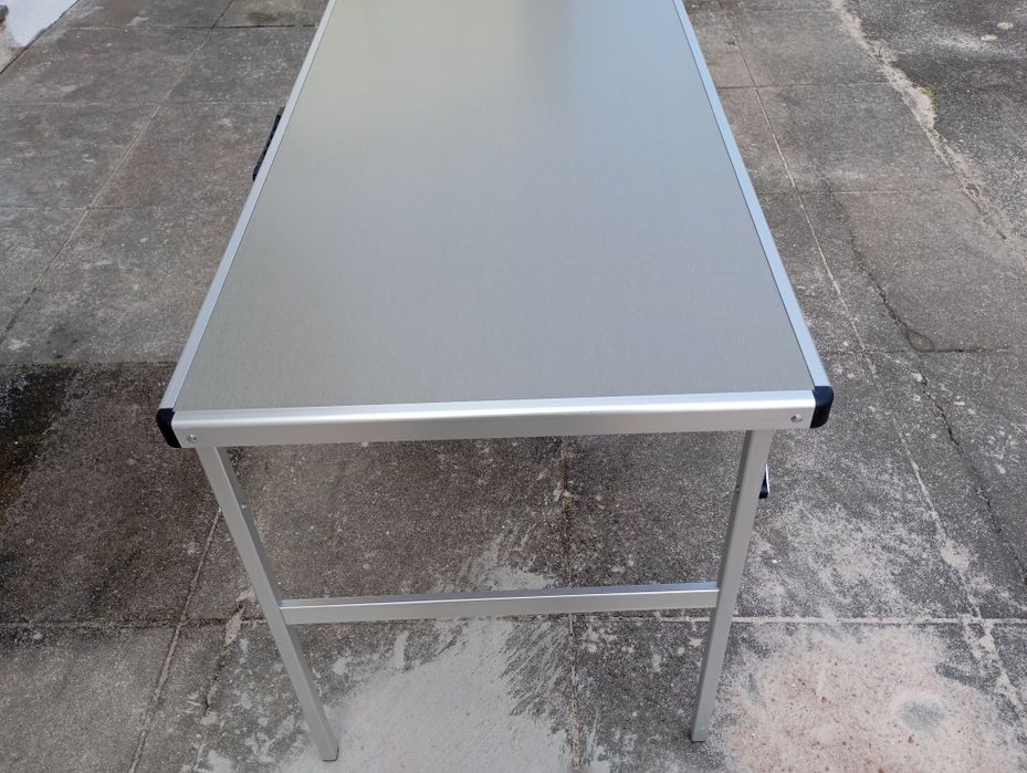 Mesa alumínio dobrável novo 109×61×70cm, preço fixo