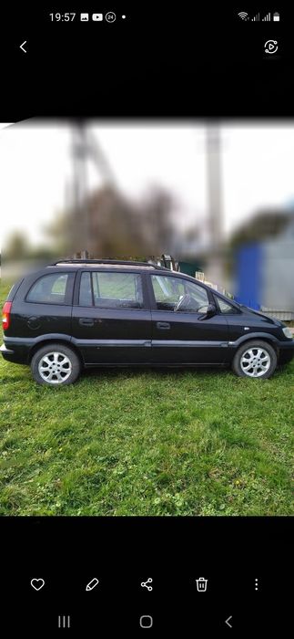 Продам гарний автомобиль