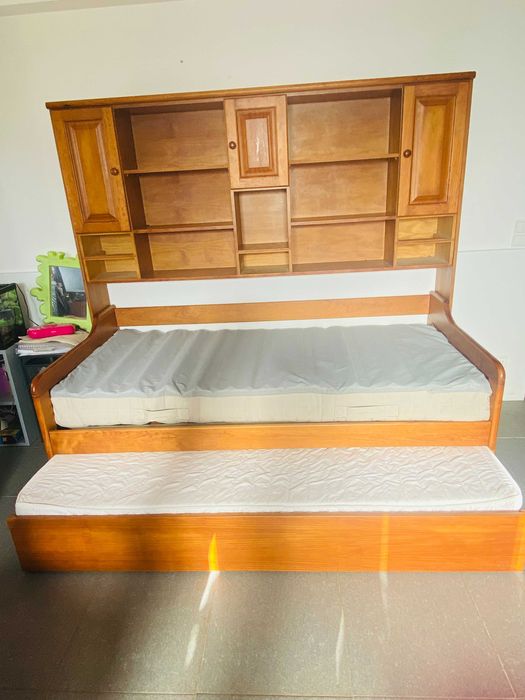 Cama Gavetão Madeira Cerejeira