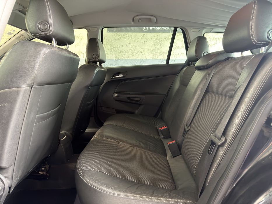 Opel Astra Caravan 1.7 CDTI Cosmo