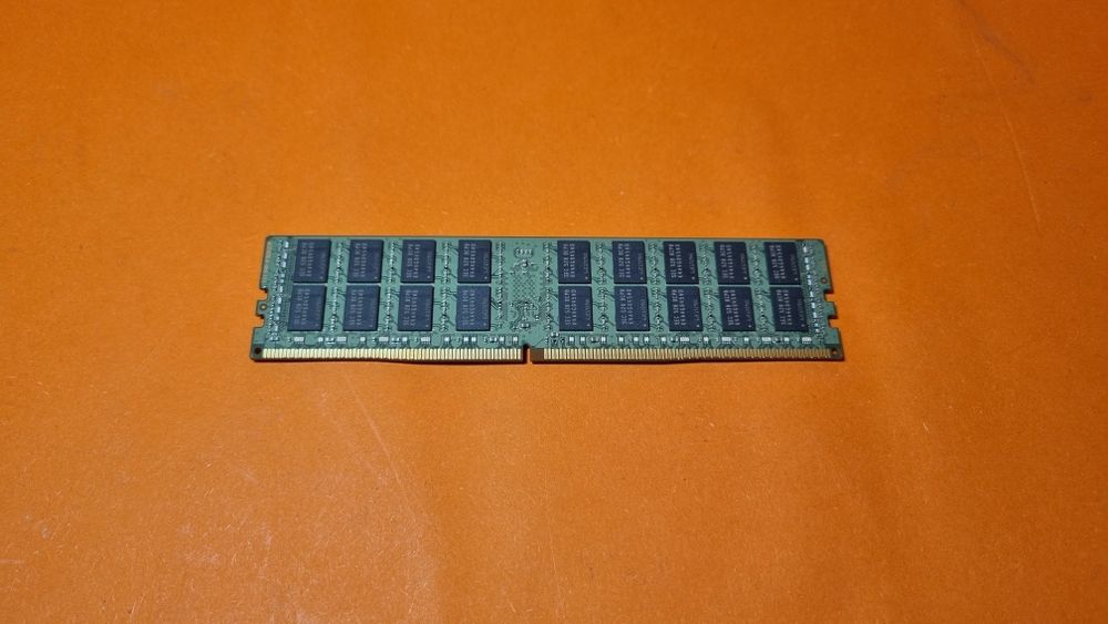 Memória RAM ECC DDR4 16GB 2133MHz – Servidor / Workstation64550848216449122