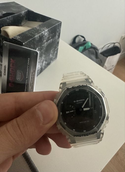 Relógio Casio G-Shock GA-2100 Skeleton transparente