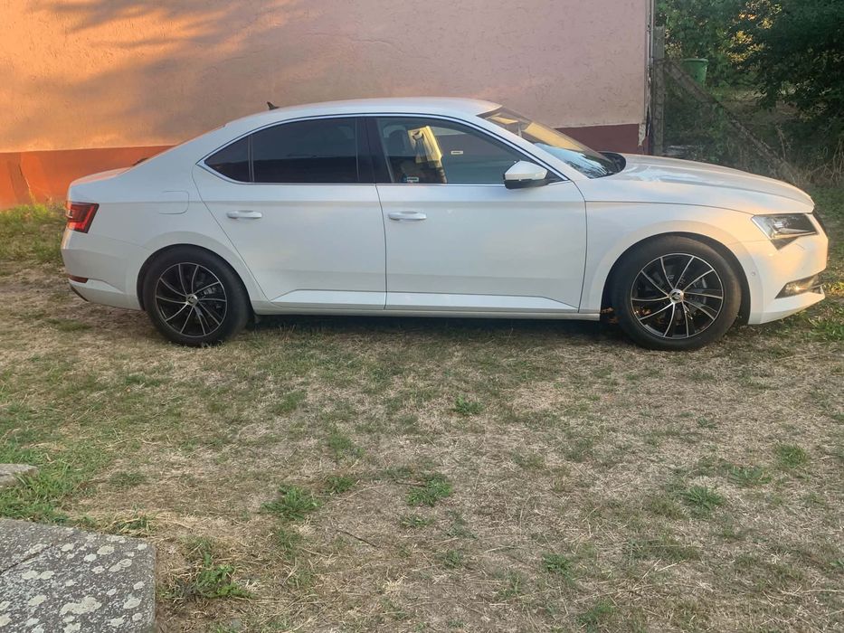 Skoda Superb 2016