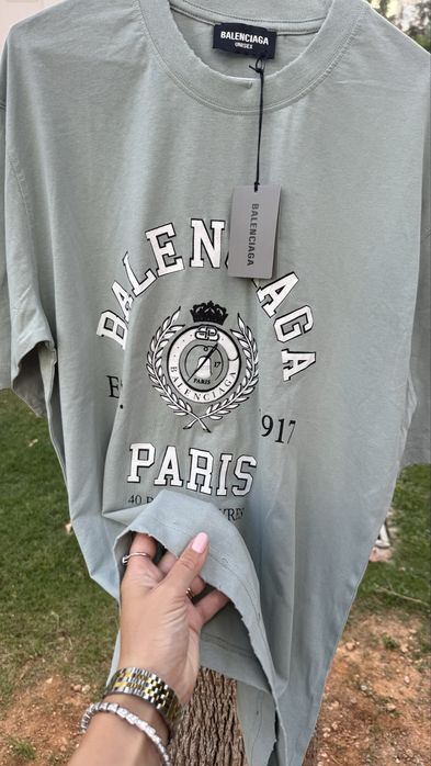 Стильная футболка Balenciaga.LUXE качество.купить стильную футболку баленсиага.