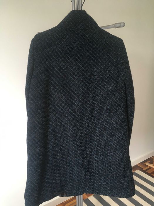 Sobretudo azul e preto da Benetton