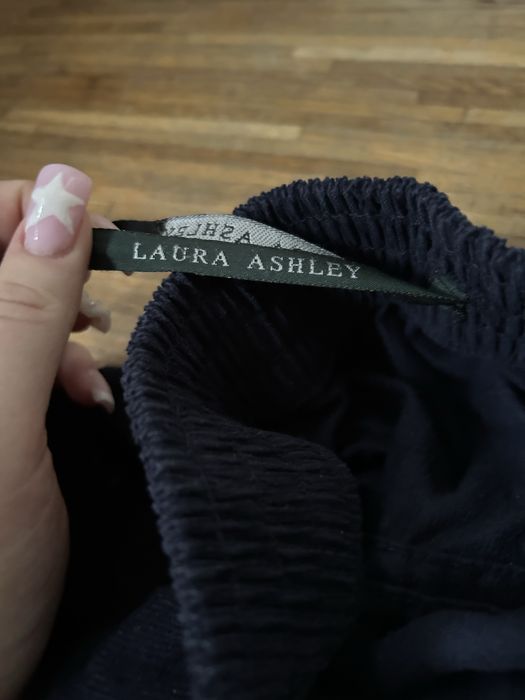 Sztruksowa spódnica maxi Laura Ashley