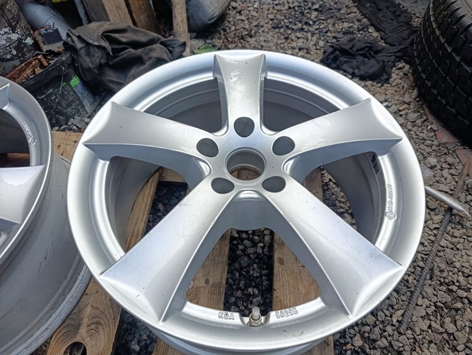 Диски R17 5x112 Et 27 Dia 66.6