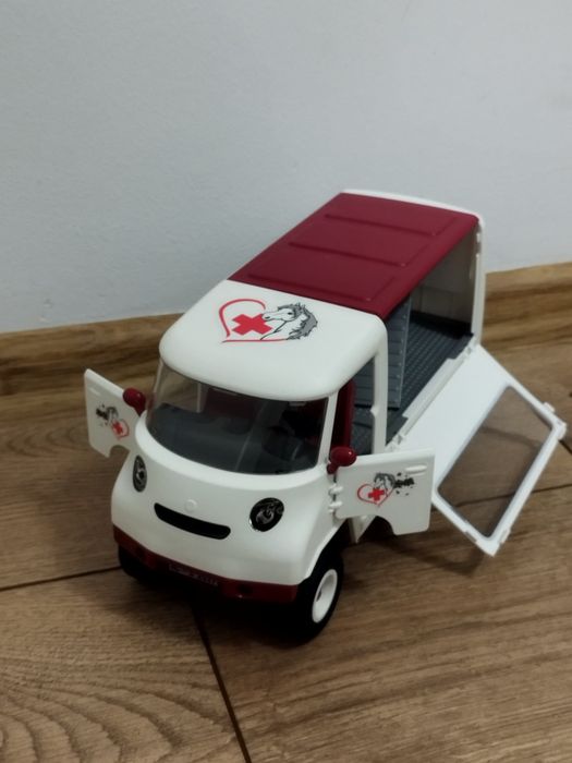 Mobilna lecznica dla zwierząt Schleich